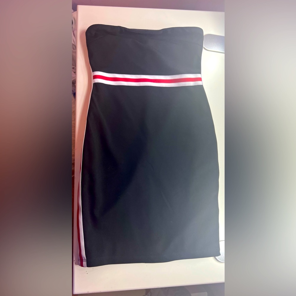 never worn! size xs!